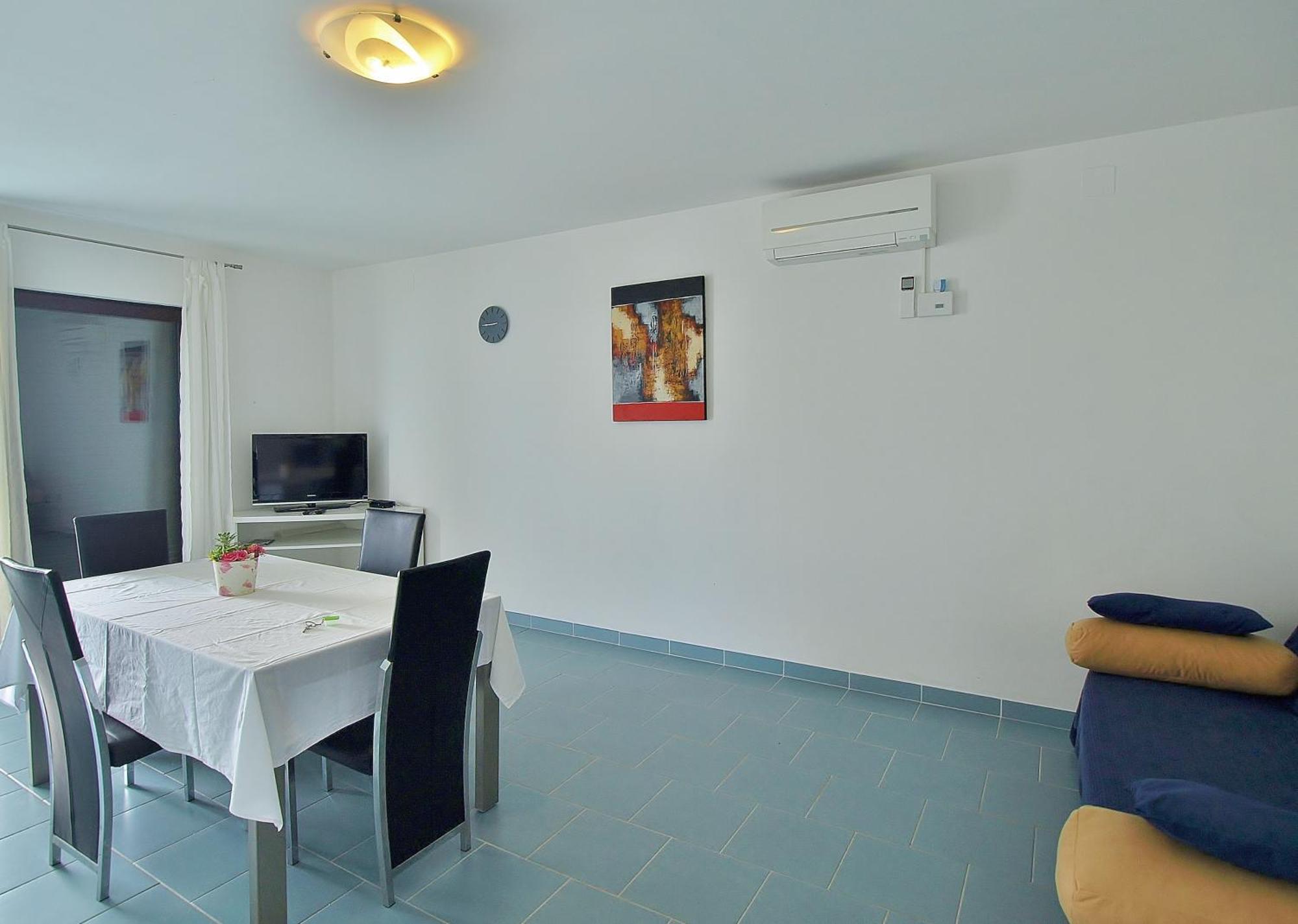 Apartments Eufemija Rab Town Exterior photo