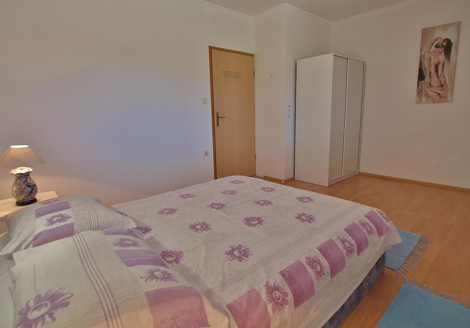 Apartments Eufemija Rab Town Exterior photo